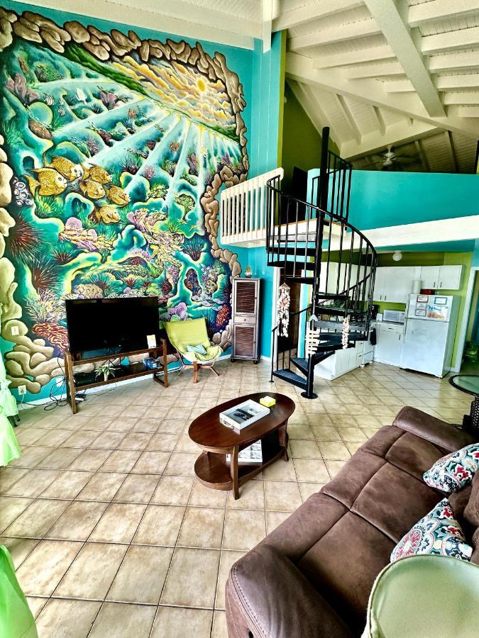 فيلا Harbor View 2Bed 1Bath Loft In Downtown Red Hook! East End  المظهر الخارجي الصورة