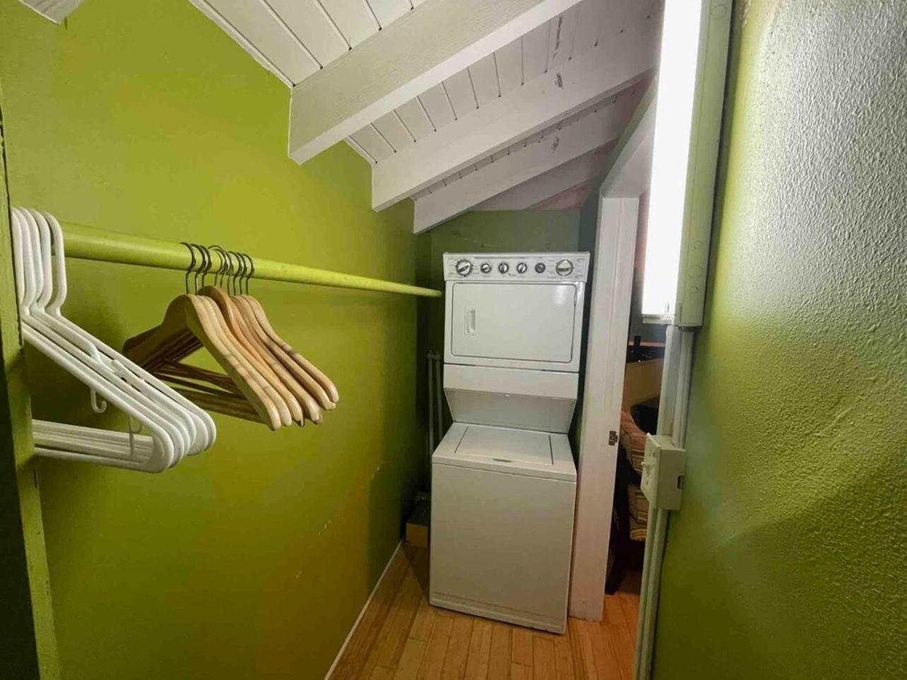 فيلا Harbor View 2Bed 1Bath Loft In Downtown Red Hook! East End  المظهر الخارجي الصورة